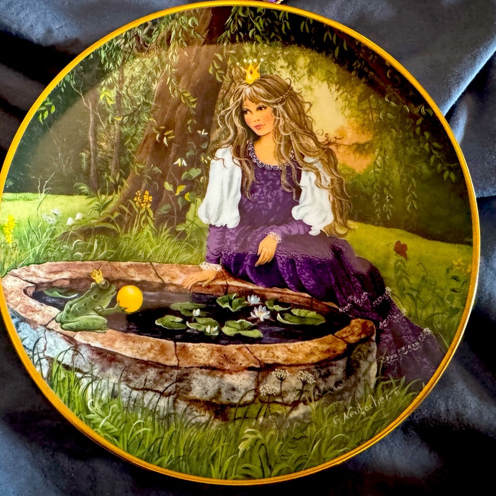Kaiser “Frog King” vintage collectors plate